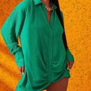 Pretty Little Thing Textured Gathered Long Sleeve Dress